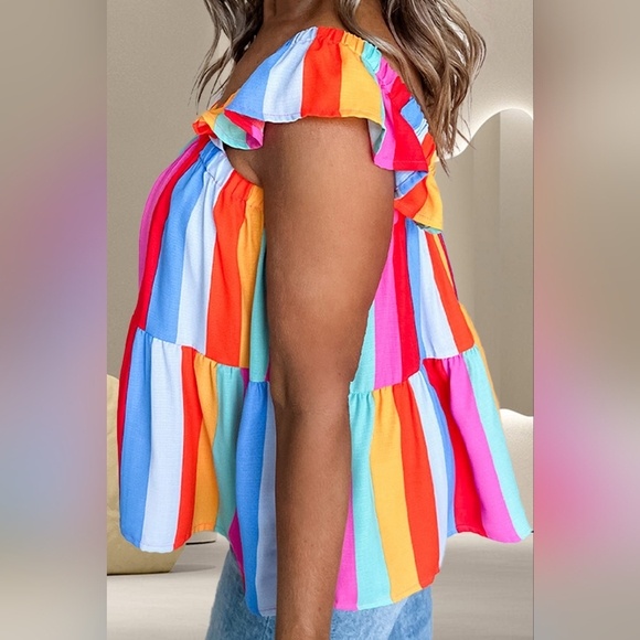 Color Harmony Ruffle Top - Picture 3 of 4